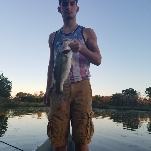 Meet your Posher, Jonas - Picture 1 of 1